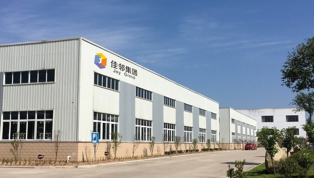 9e0-ha4Lj6_fw1200.jpg